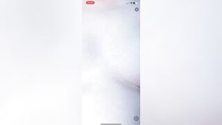Em gái 2k4 live show vú hồng lol đẹp