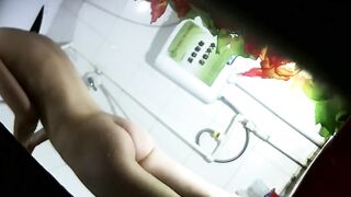 Lén teen tắm 2