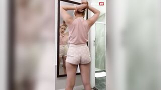 Sửa khoá quần hộ MBBG Được MB cho Bóp Vú Sờ lồn djt nhau trả ơn sướng vl