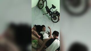 Độc lạ, 2 em Học Sinh 26 Thanh Hoá Lén djt Nhau khi Bme đi làm