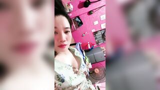 Khi em đang nứng lồn thì anh đang ở đâu ????????