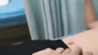 Bác sĩ quay lén bệnh nhân sinh viên vú to mới nhú