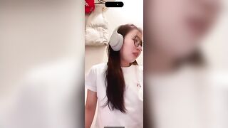 bé du học sinh bím múp rậm lông call sex thủ dâm show hàng với any