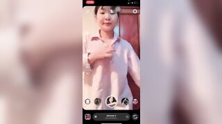 full clip bé minh trang 2k8 show hàng thủ dâm với bím non hồng hào