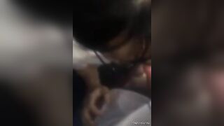 2 em học sinh lén lút bú cu ngoài hành lang trong giờ học