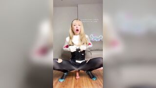 Siêu phẩm, Teen HS cosplay Xé độ Nhún cu Nước lồn dâm thủy chảy như suối