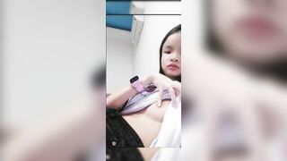 Nhìn mặt còn nhỏ mà biết móc rồi qá chuyen nghiệp