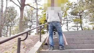 Cô gái thủ dâm nơi công cộng bị phát hiện bị đụ 4
