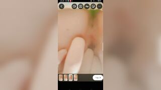 bé HS kính cận dâm đãng lồn non tơ show hàng thủ dâm cực nứng