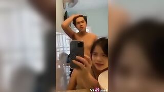 Thanh niên ăn hại đưa được cô bạn thân vào nhà nghỉ còn chịch nhầm lỗ 2