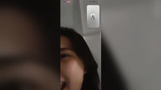 Em HS lồn non không lông, Bị bạn Trai gạ chát Sex lén móc lồn bị phát hiện