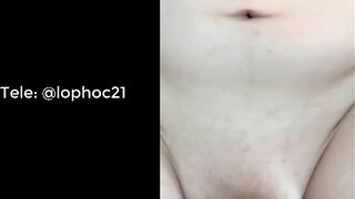 Dùng sex toy dập nát lồn em