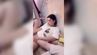 Súc vật, E học sinh cấp 3 bị thg bạn thân gạ djt sờ lồn hấp dâm