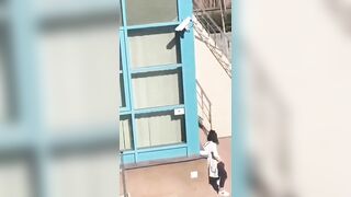 Em học sinh nứng lồn thèm cặc thủ dâm giữa đường bị quay lén