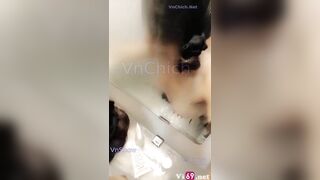 Từ phòng tắm ra đến giường anh mê mệt với cặp vú to tròn cực phẩm của em 2