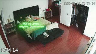 Hack Camera Cha Dượng tranh thủ lúc vợ ra ngoài để địt con riêng của vợ