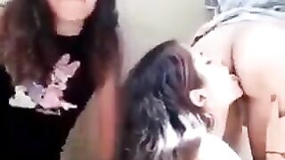 Shock, 3 em Gái Teen HS Bú Lồn Thủ dâm Cho Nhau vì Nứng Chát Sex