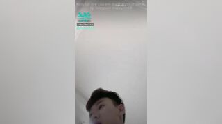 Hai em học sinh mới lớn mới lớn đã đi địt nhau live sex kiếm tiền