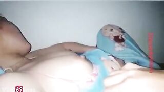 Thằng em khốn nạn nhân lúc chị dâu ngủ lẻn vào phòng sờ bóp vú còn quay lại