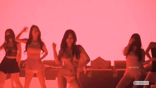 Mấy em sinh viên xinh đẹp Hàn Quốc tụ họp lại nhảy nude lột đồ làm idol hàng cực múp