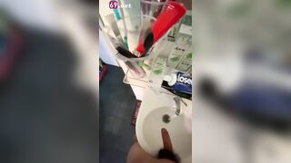 Lấy phải cô vợ dâm ngày nào cũng ra giữa nhà làm nháy mới chịu
