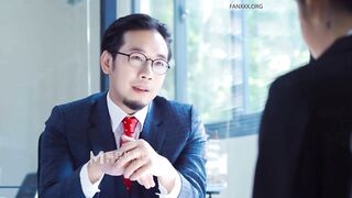 Ngày đầu thử việc đã làm tình với sếp để kiếm đường thăng tiến