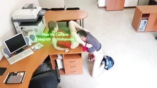 Hack Camera Ngoại Tình Văn Phòng