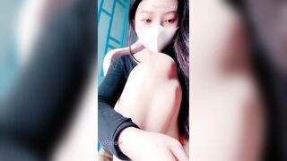 Dâm nữ chubby MMlive tieu_m cởi truồng không mặc quần livestream show lồn hồng gạ chị