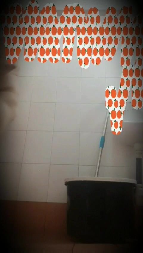 Em tắm