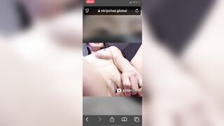 Em gái suny lồn hồng múp ko lông thủ dâm rồi rên