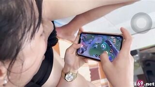 Đang chơi Liên quân Mà Bắt e bú cu, Khẩu dâm còn bật Mic game