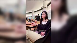 em gái xinh bú cu bạn trai public