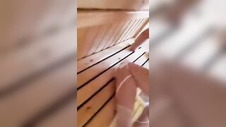 Chủ quán cafe trên núi với dịch vụ mua 1 cốc cafe được bú cu &cho địt ngay tại quán