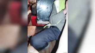 Công nhân công trường may mắn địt em gái hàng ngon dâm đãng