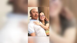 Con dâu đón noel cùng bố ck cặc khủng vãi