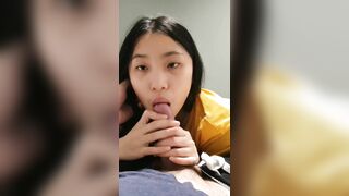 vừa len phòng em đã lao vào ngấu nghiến con cặc khủng của anh