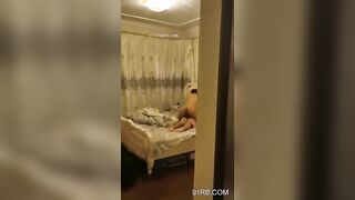 Em đã bảo đừng xuất tinh vào trong về chồng em biết thì anh không nghe
