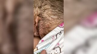 Thanh Niên Bí Quá Làm Liều Với Con Bạn Thân