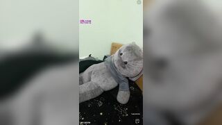🔥Hot Ngọc Nhi 2k cùng theo dõi cuộc sống dâm dục của em và màng ảnh nhỏ