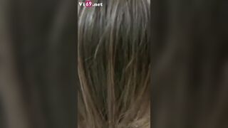 Cởi đồ bú cu mặc kệ anh cầm điện thoại quay phim