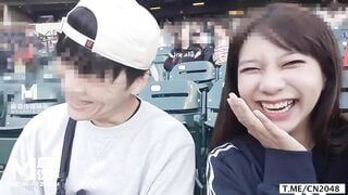 Idol phim sex trung quốc giao lưu hẹn hò với fan rồi địt public trong sở thú