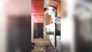Quay lén phòng karaoke của đôi sinh viên vào hát và rồi Địt Nhau khẩu dâm nuốt tinh