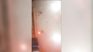 Quay lén phòng karaoke của đôi sinh viên vào hát và rồi Địt Nhau khẩu dâm nuốt tinh