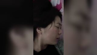 Địt chị hàng xóm dâm khi chồng đi làm rên la kích thích bắn tinh đầy lồn