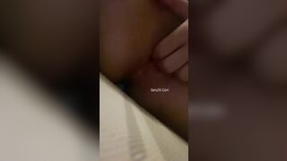Siêu phẩm, Bảo Linh lớp 10 Lồn cực múp chát sex Dâm thủy chảy ướt tay trắng xoá