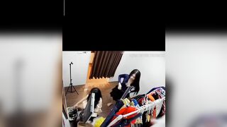 Cam quay lén Phòng Photobut Bạch Mai Hà Nội, Hot Tiktoker HS thay quần áo