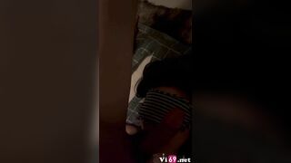 Trói tay chơi cho em vã mồ hôi hết người