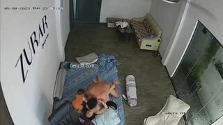 Sex Vừa Cho Con Bú Vừa Đưa Mông Cho Chồng Địt
