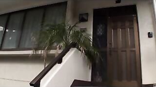 Bà  ngoại Nhật đẹp, dâm đãng
