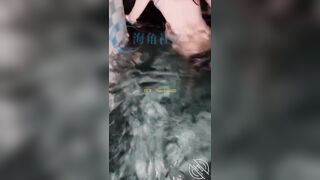 Địt nhau cùng e người yêu dâm public ngoài hồ bơi lúc đêm khuya thanh tịnh